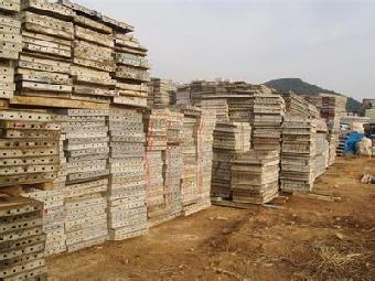 東莞長安廢鋁模回收公司《長安專業(yè)高價收購廢鋁模》_志趣網(wǎng)